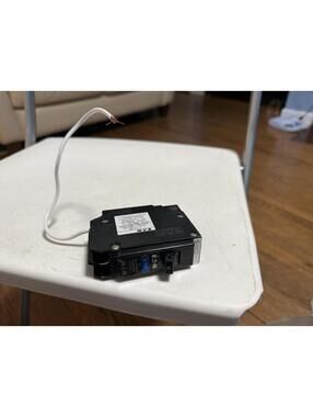 Eaton BRAFGF 1 15 Amp Single Pole Dual Function Circuit Breaker AFCI GFCI